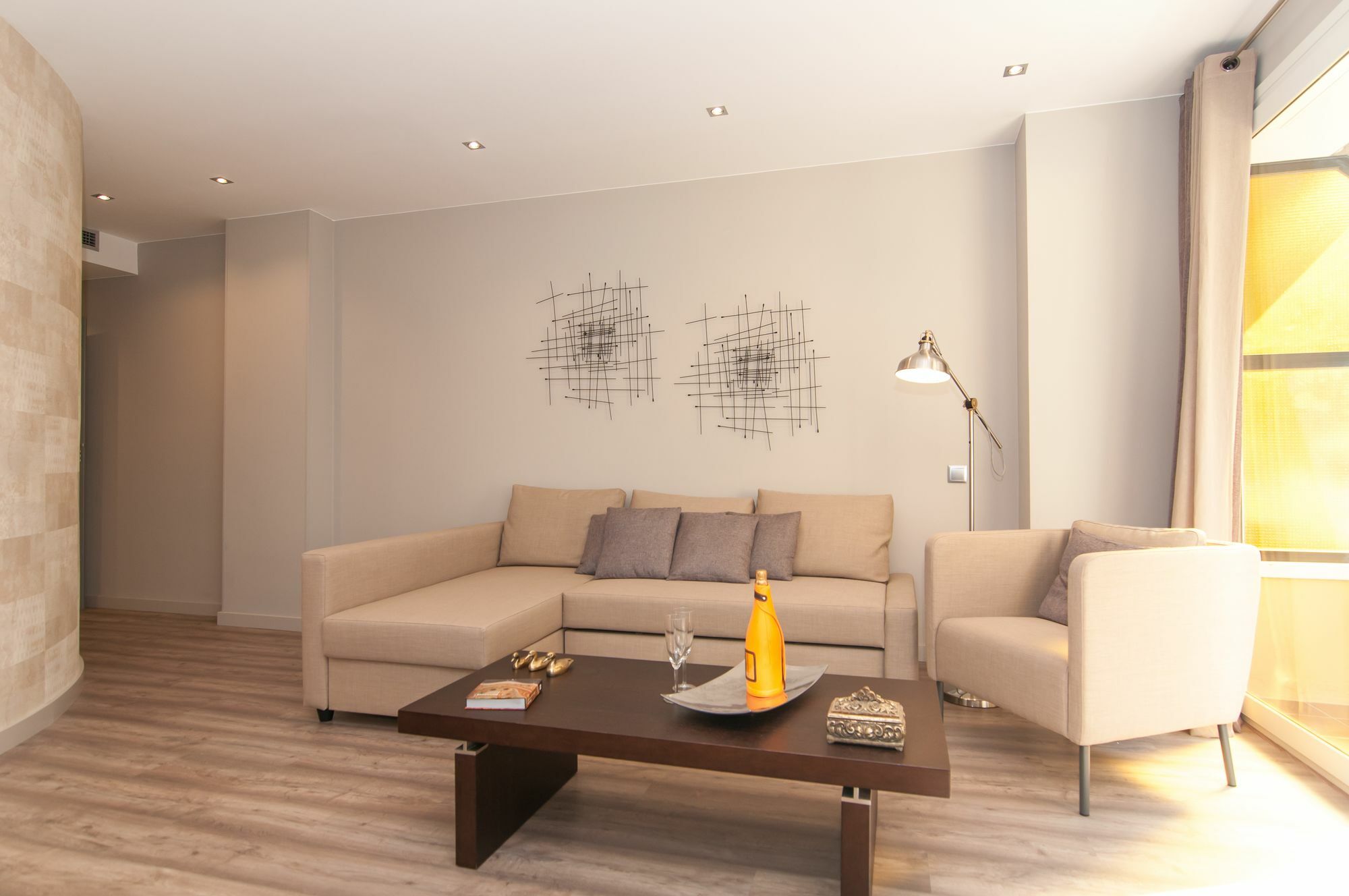 Montaber Apartments - Sagrada Familia Barcellona Esterno foto